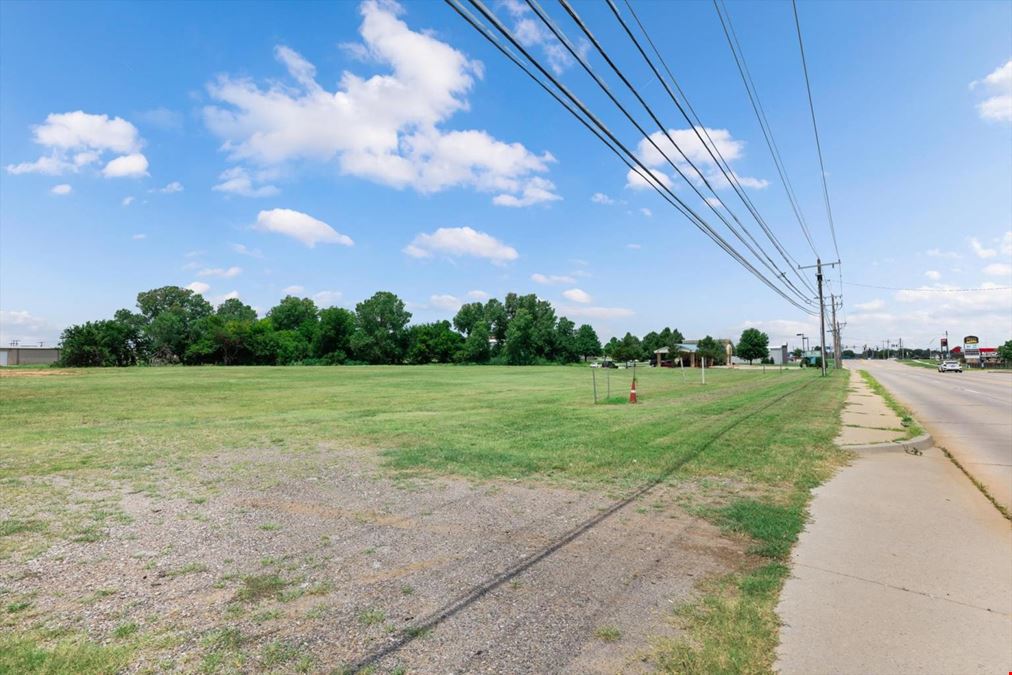 4.27 Acres | Prime Yukon Commercial Development