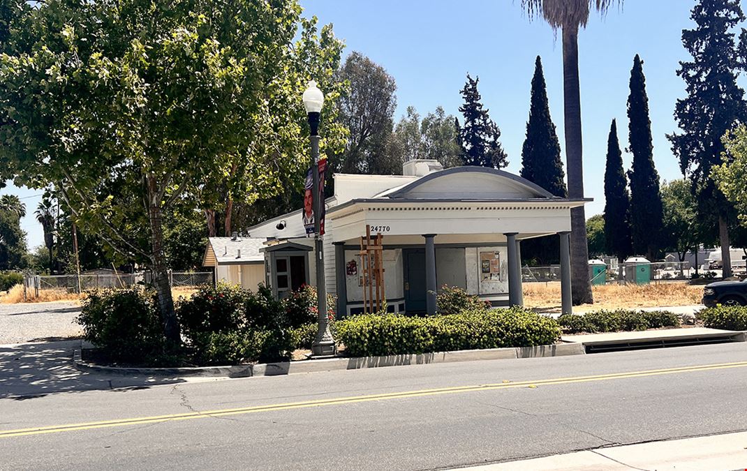 Washington Avenue Retail Building