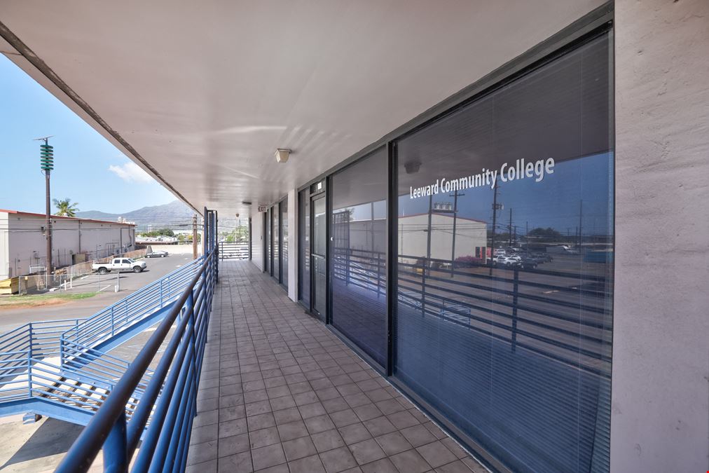86-090 Farrington Hwy