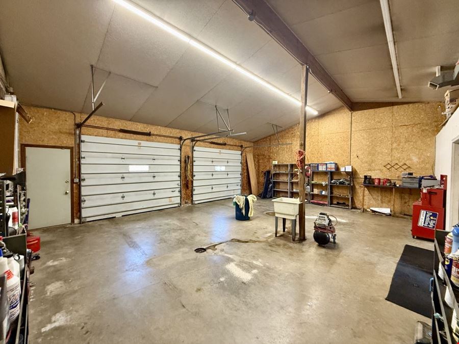 8720 Shaver Rd