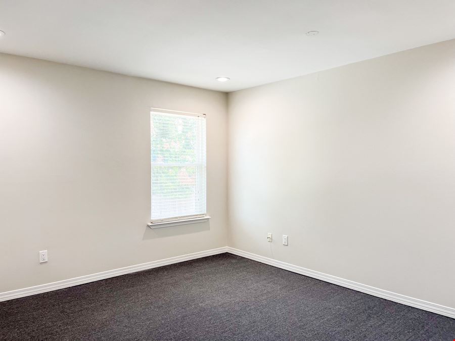 Multi-Tenant Office Building in Shenandoah