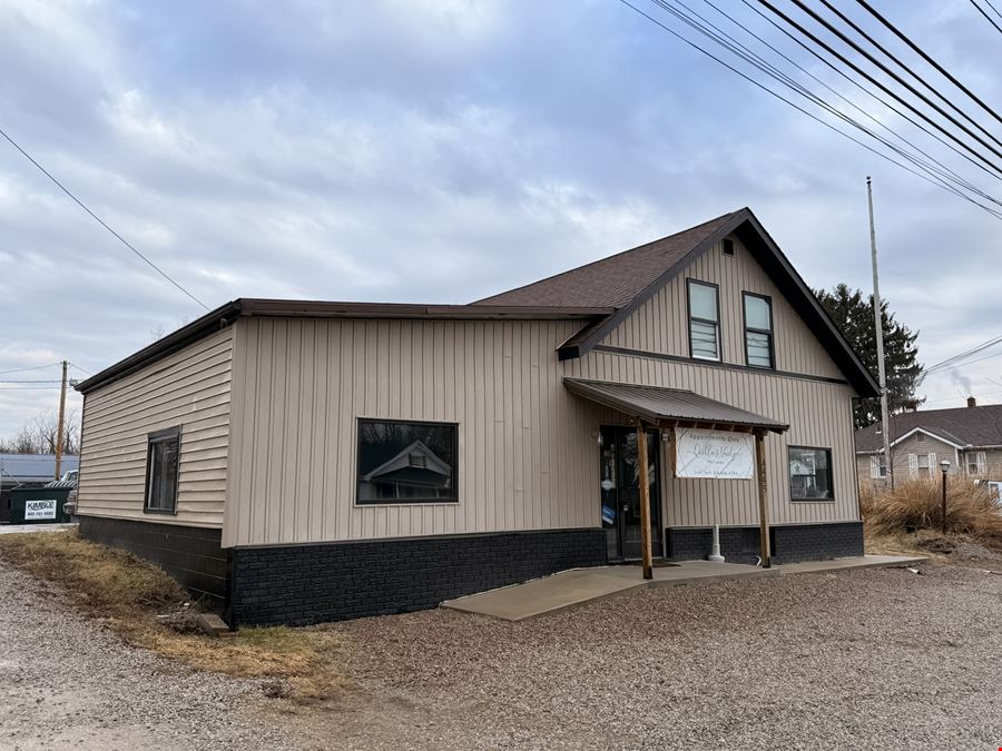 4445 East Pike