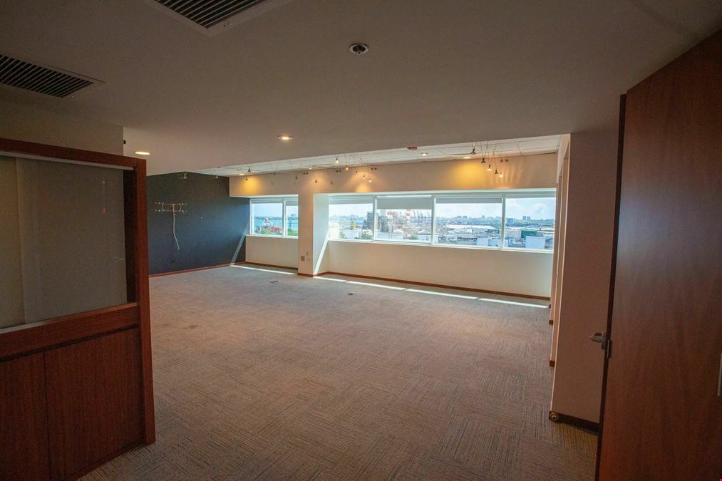 Centro Internacional de Mercadeo I (CIM) – PH Floor Suite 803