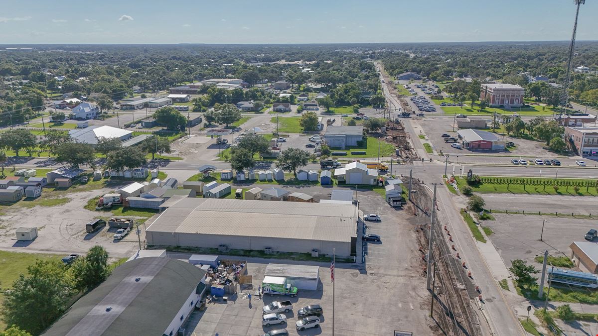 Prime Downtown Arcadia Retail Warehouse