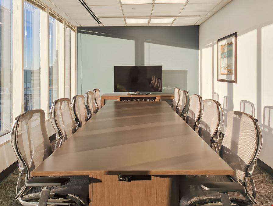 Regus - Omaha - Landmark Center