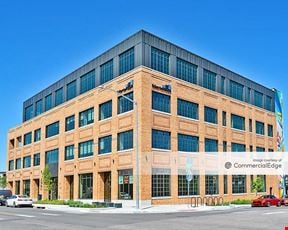 3083 Walnut
