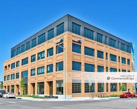 Preview of commercial space at 3083 Walnut Street