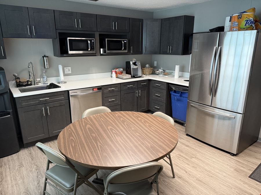 8,400 sq ft-Sale / 7,400 sq ft-Lease