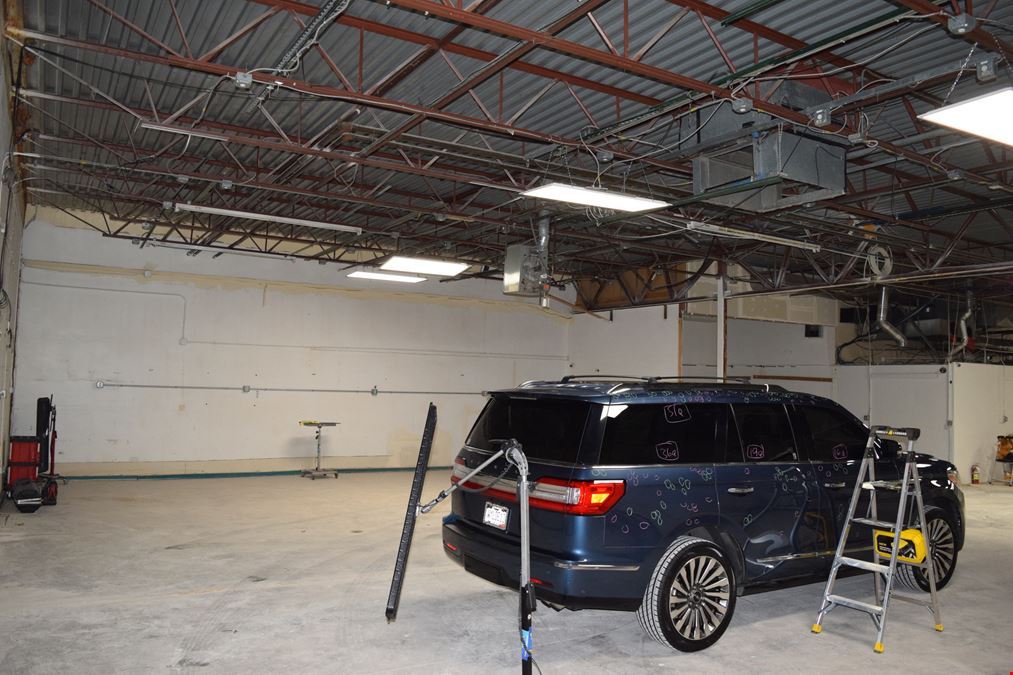 Affordable warehouse unit with HVAC for lease