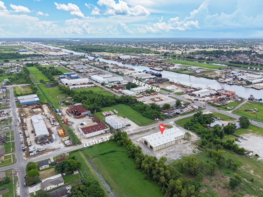 Renovated Warehouse with Yard Near Peters Rd