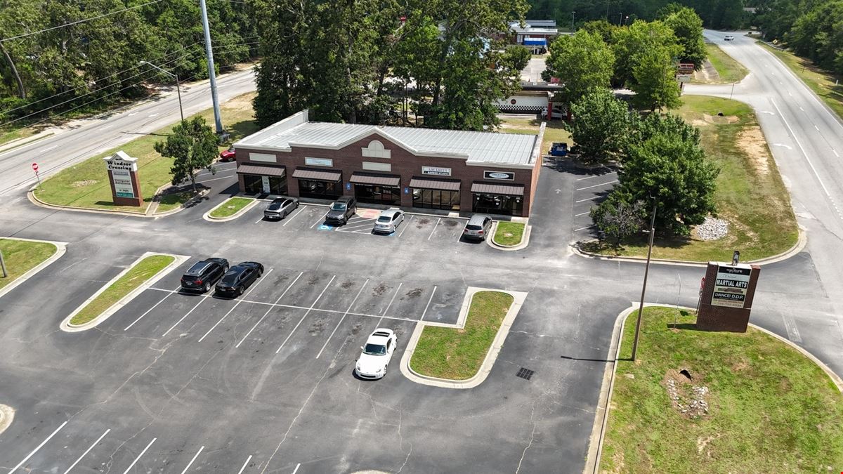 For Lease Windsor Crossing