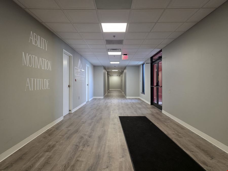 27681 Cummings Rd (Office Building)