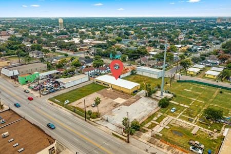 Preview of Industrial space for Sale at 917 S Staples St