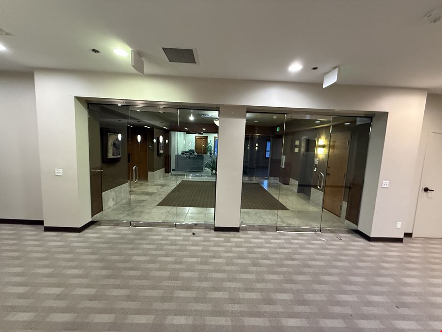 Class A Office in the Eagle River Development