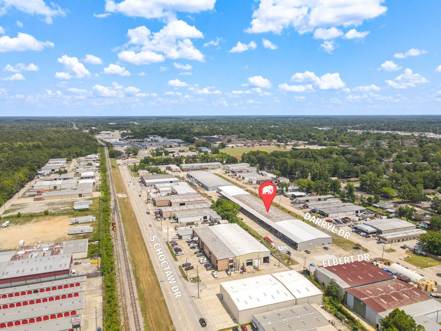 ±33,200 SF Office Warehouse Space Available