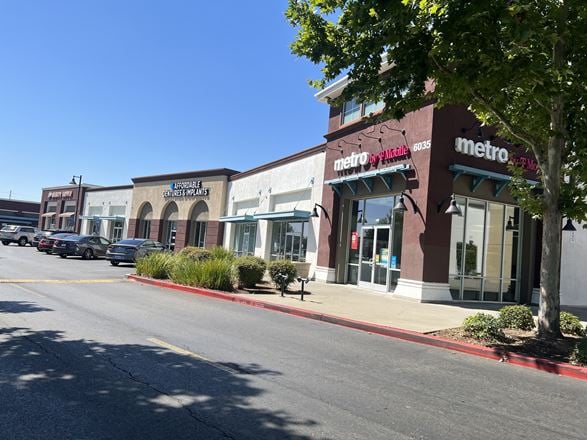 Preview of Retail space for Rent at 6035 & 6041 Florin Rd 