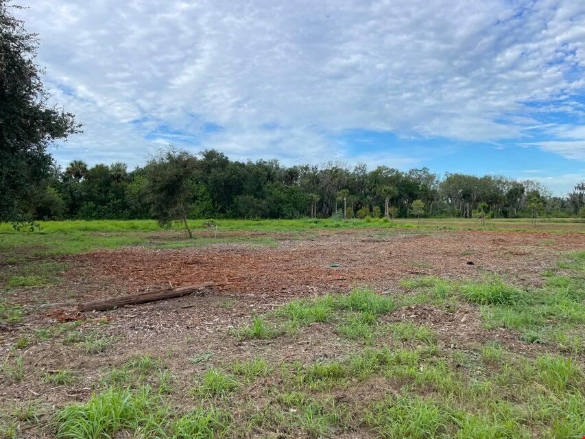 2083 W Midway Road, Fort Pierce, FL, 34981