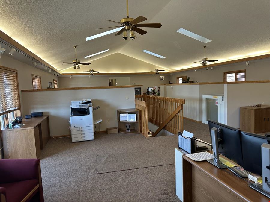 7601 John Deere Pkwy, Sale