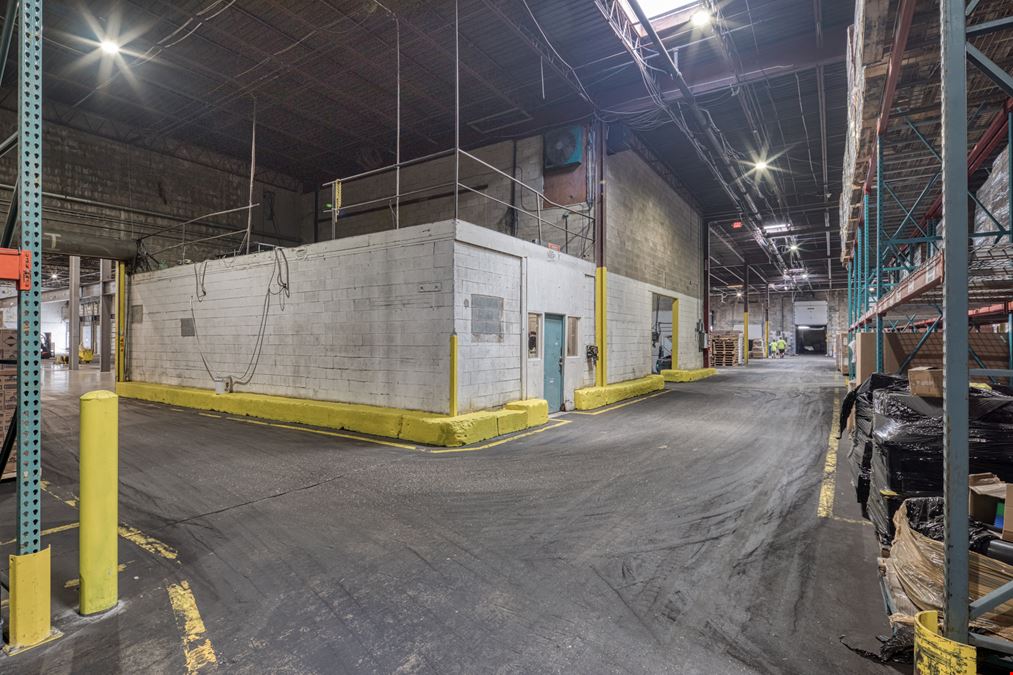 193,771 SF Warehouse Space Available