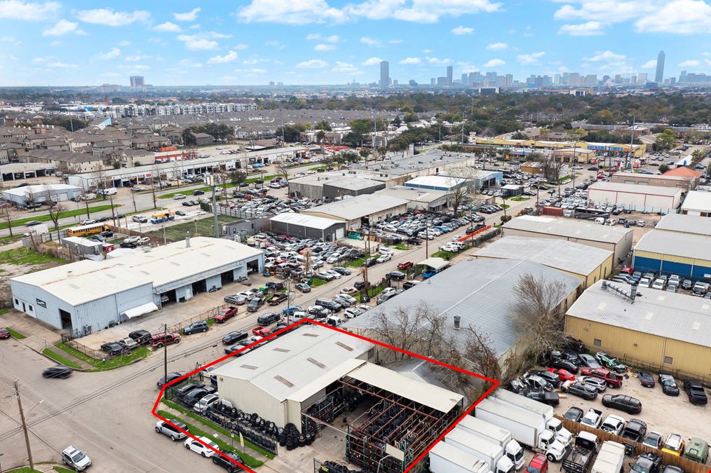 Versatile Commercial Property in Westchase