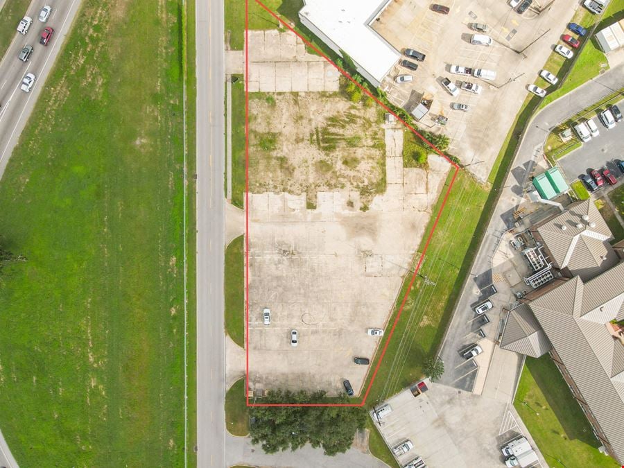 New Construction Retail and Rooftop Restaurant Space with I-10 Visibility