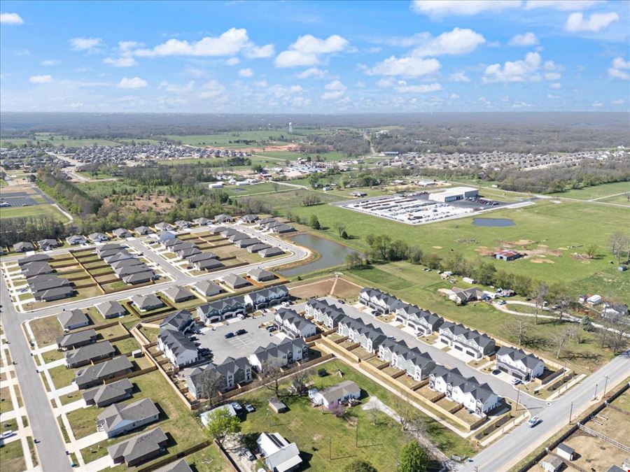 Birdmaster Townhomes