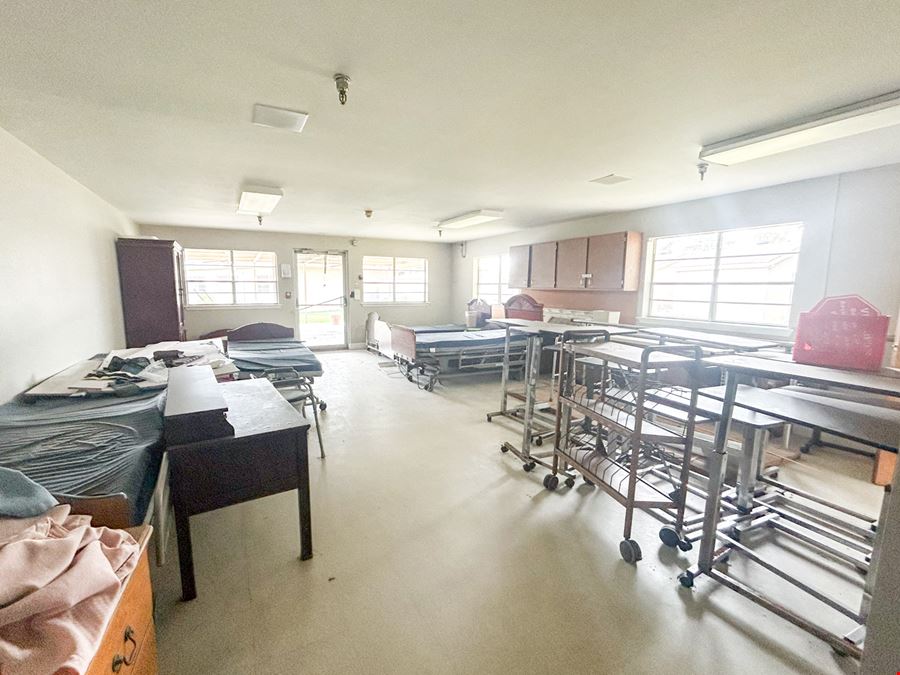 Former 100+ Bed Senior Living Facility on 2.29 Acres For Sale