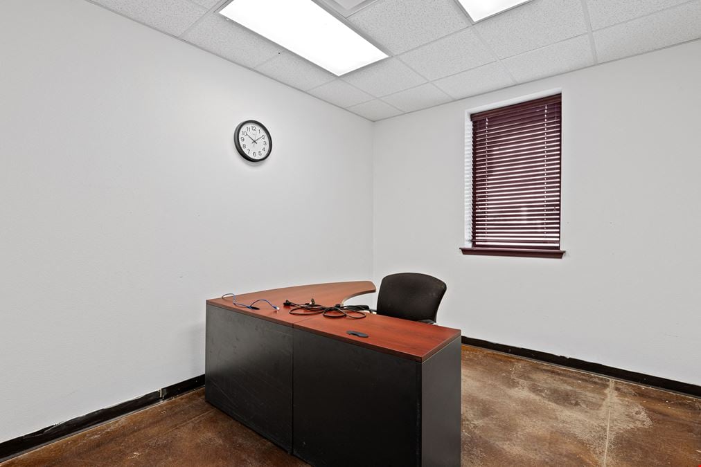5604 Medco Dr