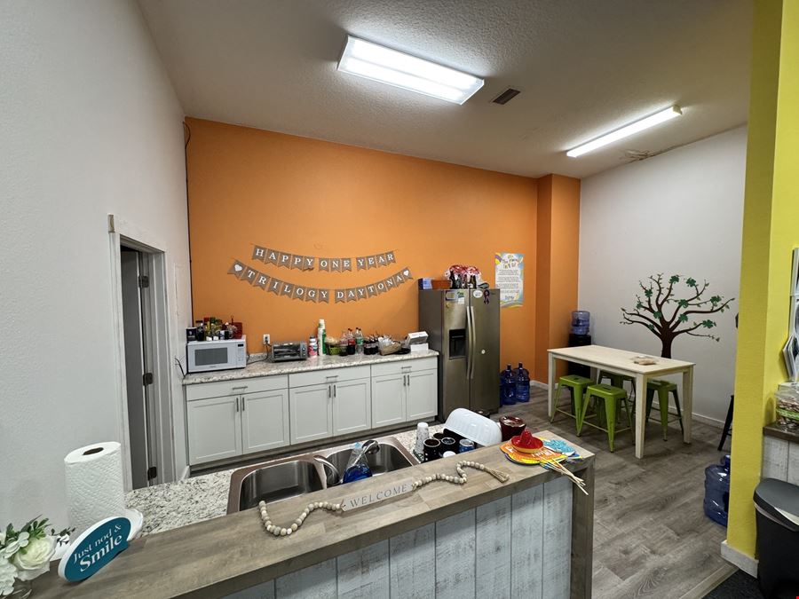 3 Units-Gardens Business Center Ormond Beach