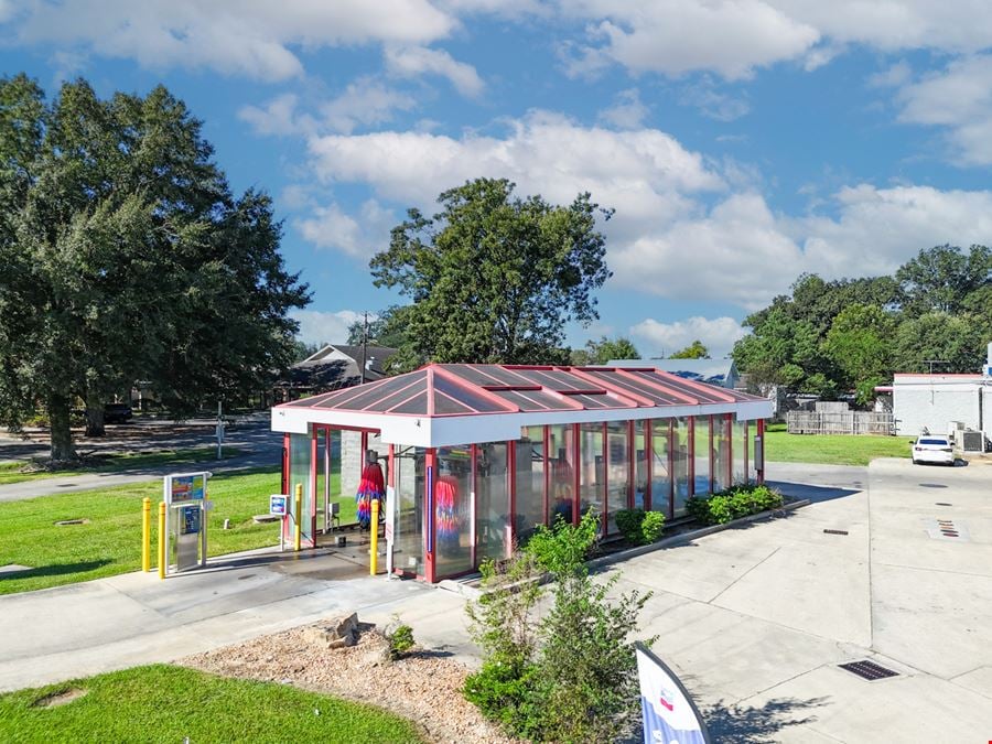 Turnkey Car Wash Investment with 11% Cap Rate