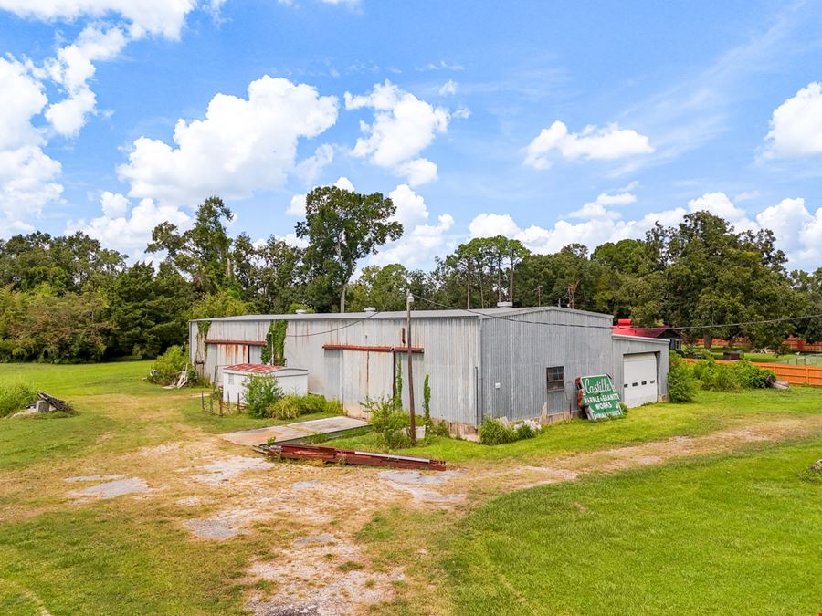 Strategic Industrial Site with Expansion Potential on E Pinhook Rd