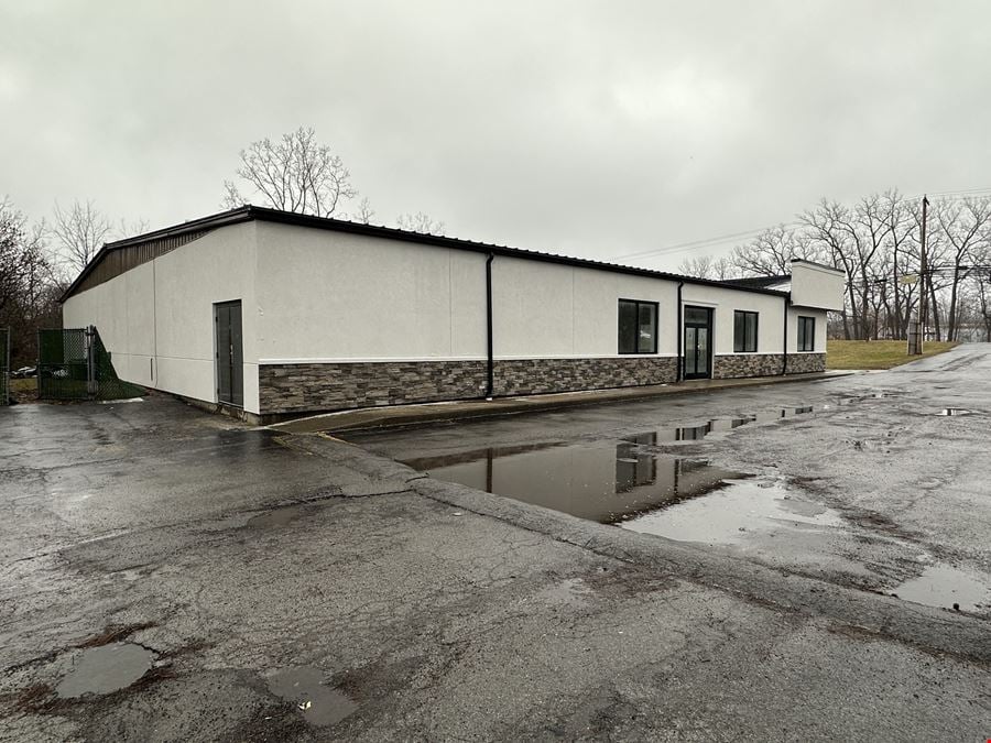 3310 Southwestern Blvd -  2,275+/- SF Retail Opportunity