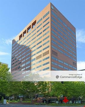 Umpqua Bank Plaza