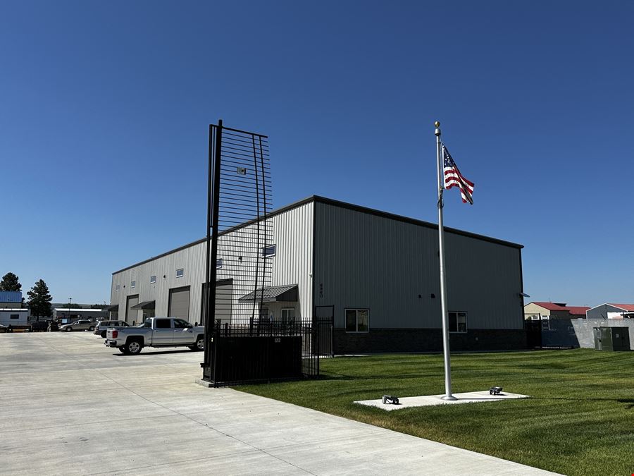 6958 Commercial Avenue, Unit 3