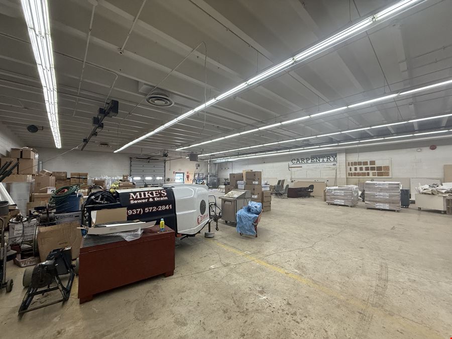 Suite 319 Flex Warehouse