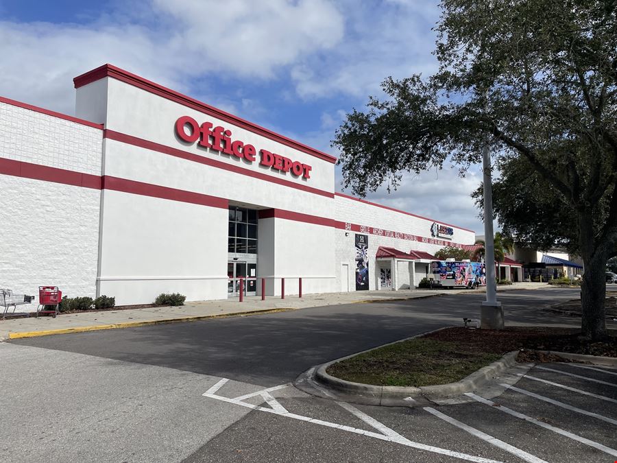 Multi-Tenant Retail at Waters Crossing