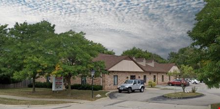 Preview of commercial space at 885 E Long Lake Rd