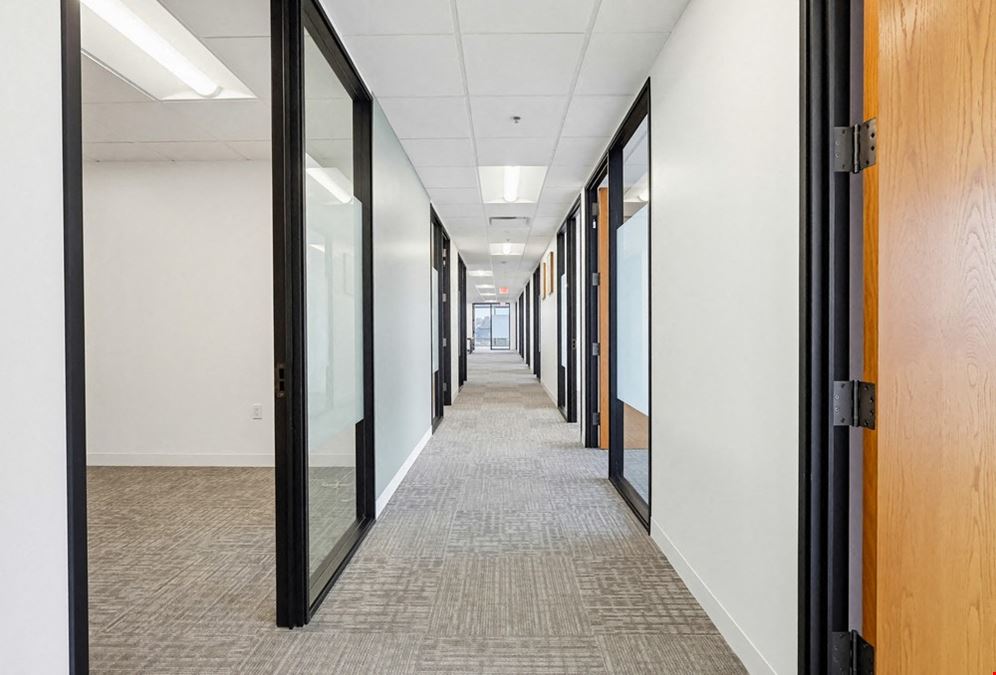 Encino Financial Center | Penthouse B
