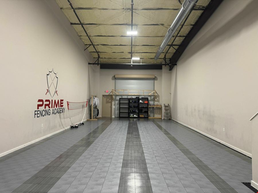 FOR SUBLEASE: Bell Blvd Creative Space