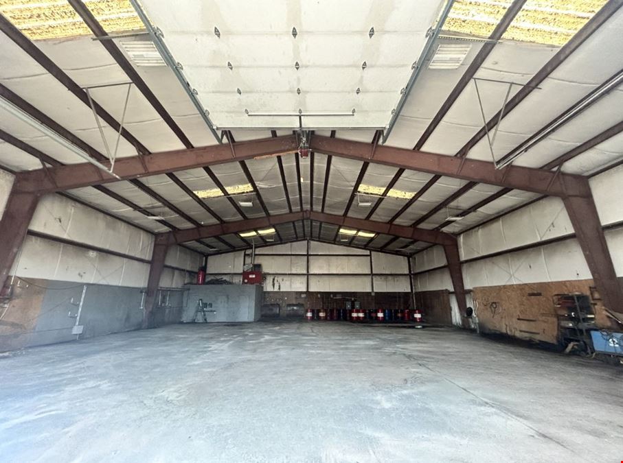 273 E Main St