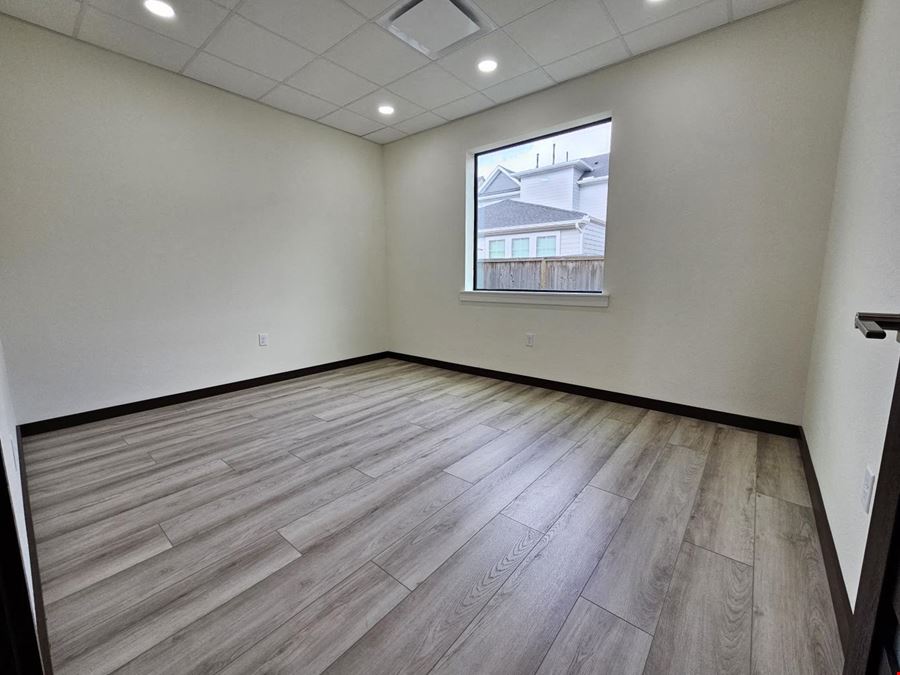 5151 Meadow Ranch Suite 105 Richmond, TX 77407