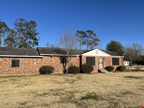 Office Conversion on 12.4 Acres near US Hwy 90 in Houma