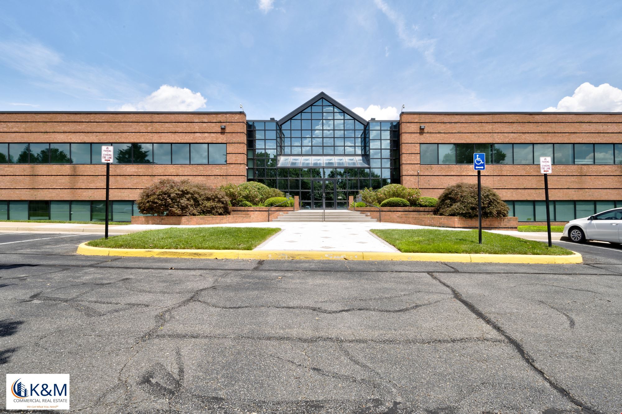 Park Meadow Dr. Office Complex