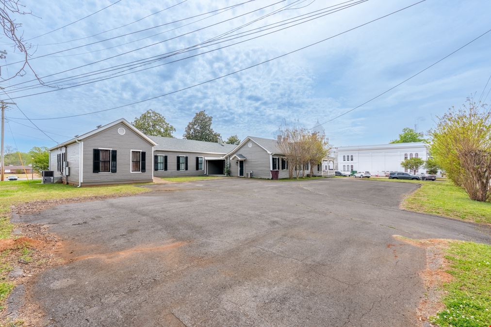 Office Building Tuscumbia