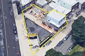 2,080 sf Commercial Building With 3,200 sf Land For Lease