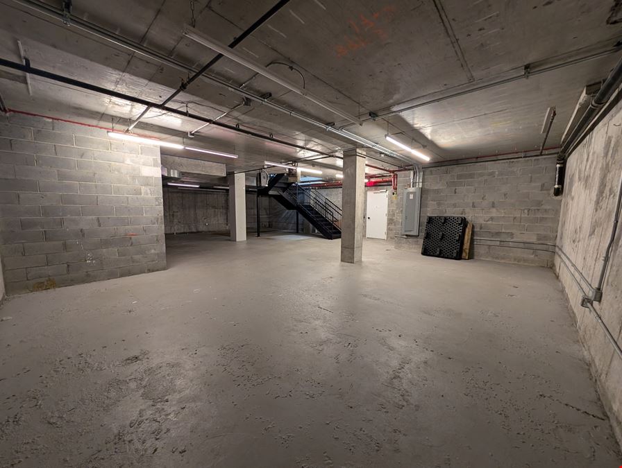 3,600 SF | 500 W 22nd Street | Bi-Level Retail Space with 100 FT of Frontage for Lease