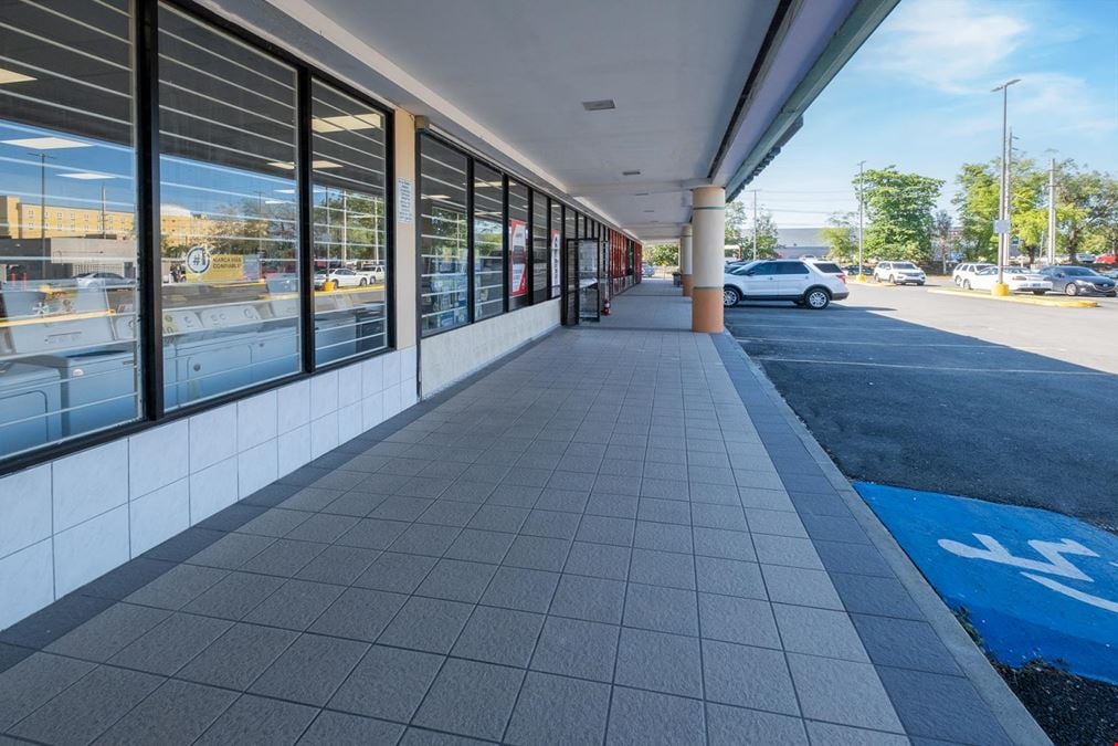 CABO ROJO SHOPPING COURT