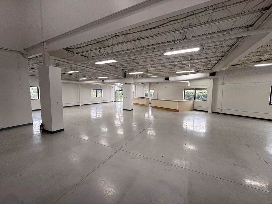 7522 E. Pendleton Pike