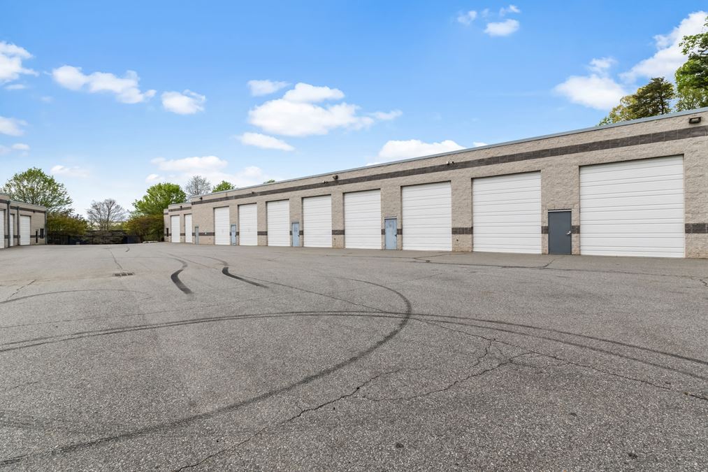 Lakeside Storage Condos | 291 Cayuga Dr, Unit G