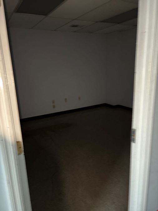 4268 Belair Frontage